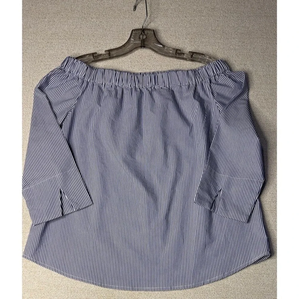 Zac‎ & Rachel Blouse Women Small Off Shoulder White Navy seersucker 3/4 Sleeve